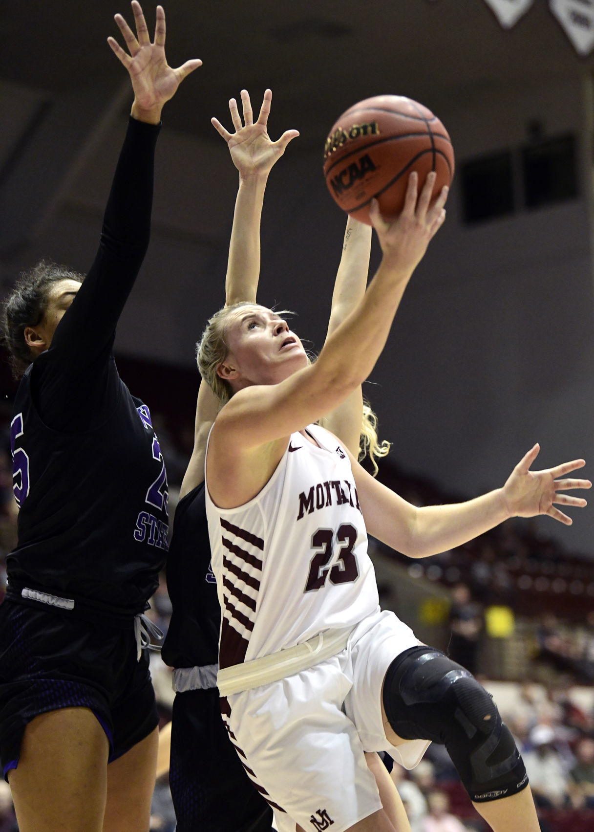 Lady Griz vs. Weber State 01
